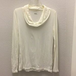 100% lightweight cotton top